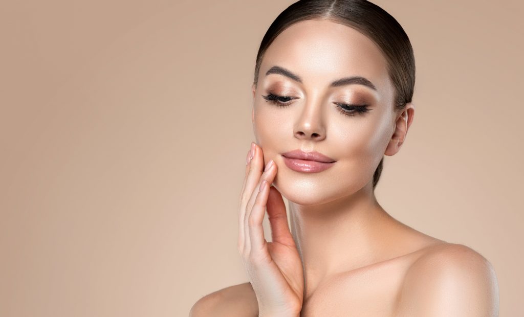 Pretty Woman in Nude Makeup | Purely Natural Medical Spa in Brooklyn, NY